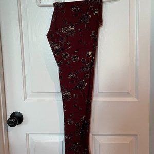 LuLaRoe Burgundy Rose Leggings - Tall and Curvy